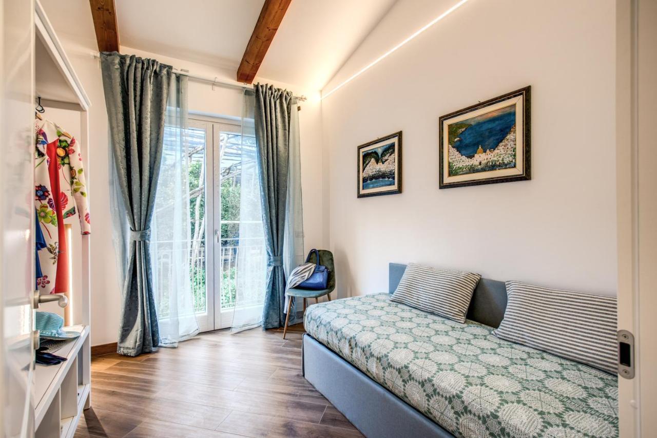 Chez Marie' - Modern Apartment In Countryside Sorrento Exteriör bild